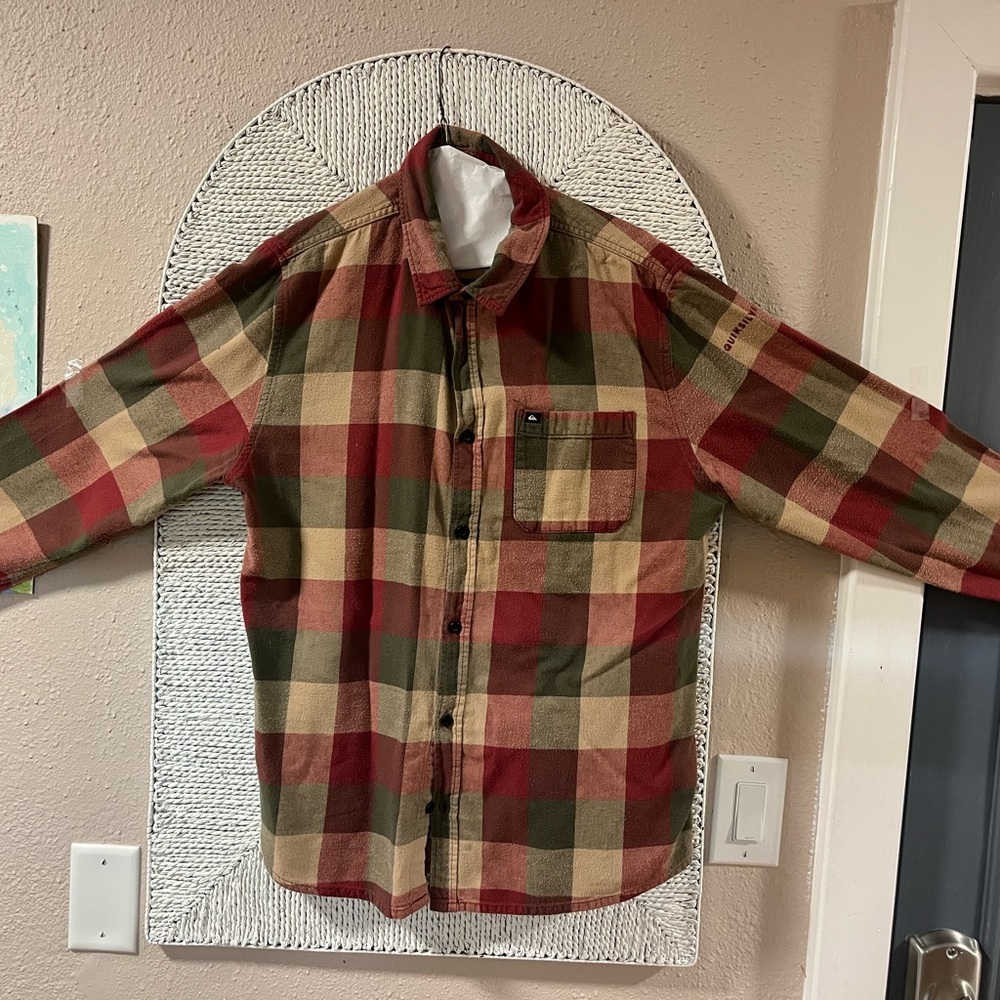 Quiksilver Red and Tan Plaid Shirt